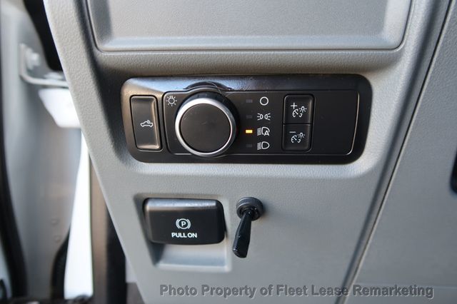2022 Ford F-150 F150 2WD Crew Cab SWB - 23094633 - 34