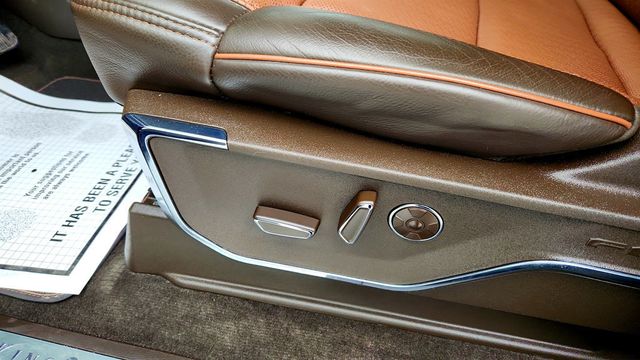 2022 Ford F-150 King Ranch 4WD SuperCrew 5.5' Box w/ 601A, EcoBoost & Max Towing - 22967482 - 11