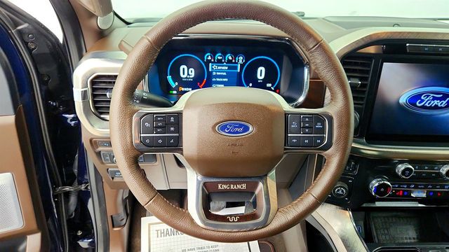 2022 Ford F-150 King Ranch 4WD SuperCrew 5.5' Box w/ 601A, EcoBoost & Max Towing - 22967482 - 13