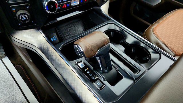 2022 Ford F-150 King Ranch 4WD SuperCrew 5.5' Box w/ 601A, EcoBoost & Max Towing - 22967482 - 16