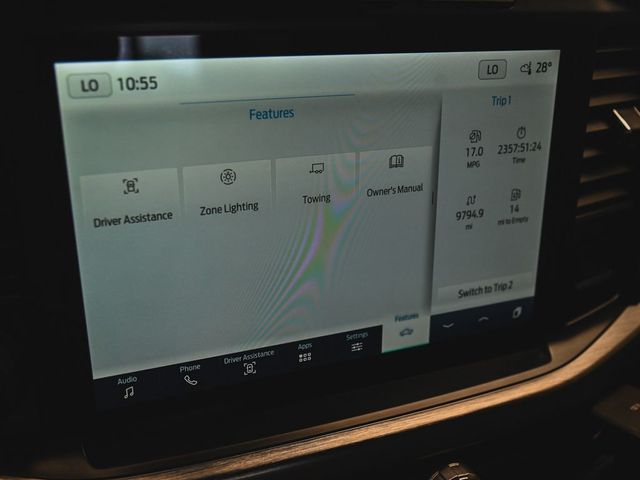 2022 Ford F-150 Lariat - 23050288 - 18