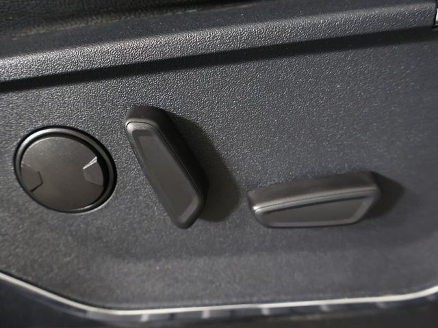 2022 Ford F-150 Lariat - 23045595 - 34