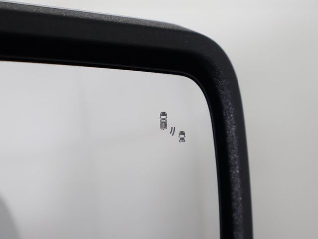 2022 Ford F-150 Lariat - 23045595 - 38