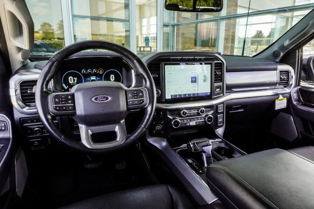 2022 Ford F-150 Lariat - 23072512 - 16