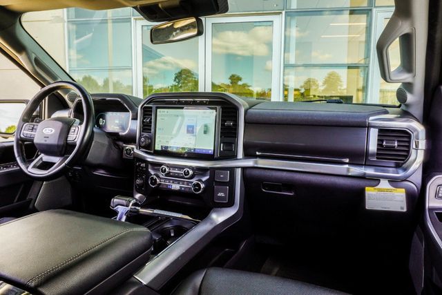 2022 Ford F-150 Lariat - 23072512 - 19
