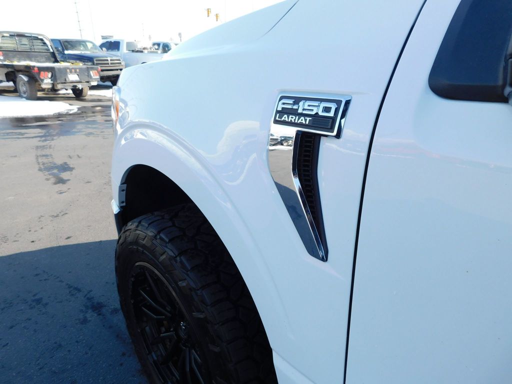 2022 Ford F-150 LARIAT - 22761780 - 18