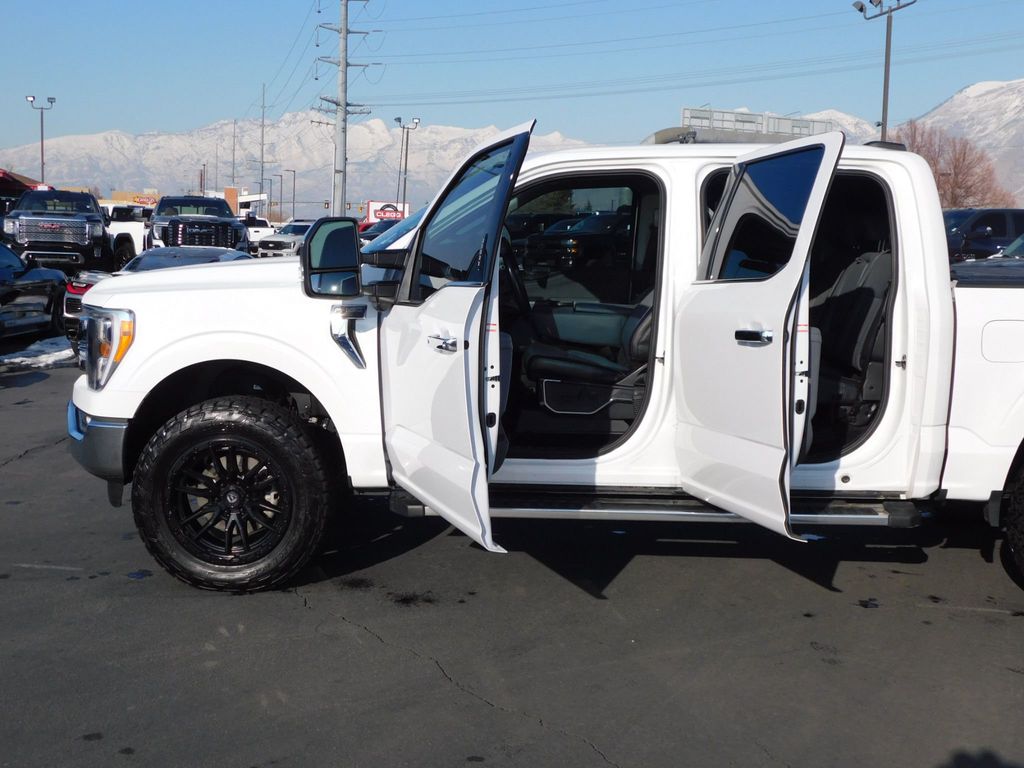 2022 Ford F-150 LARIAT - 22761780 - 23