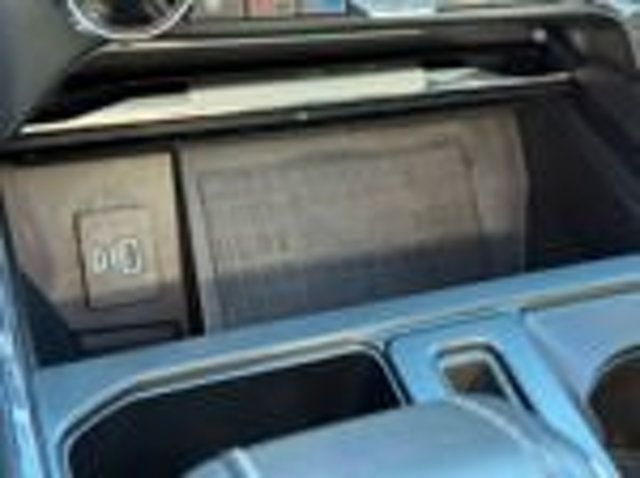 2022 Ford F-150 Lariat - 22960538 - 35