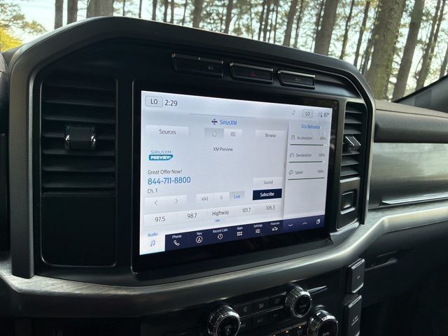 2022 Ford F-150 Lariat - 22998399 - 29