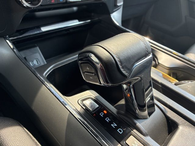 2022 Ford F-150 Lariat - 22998399 - 31