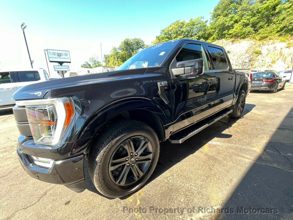 2022 Ford F-150 LARIAT 4WD SuperCrew 5.5' Box - 22545951 - 9