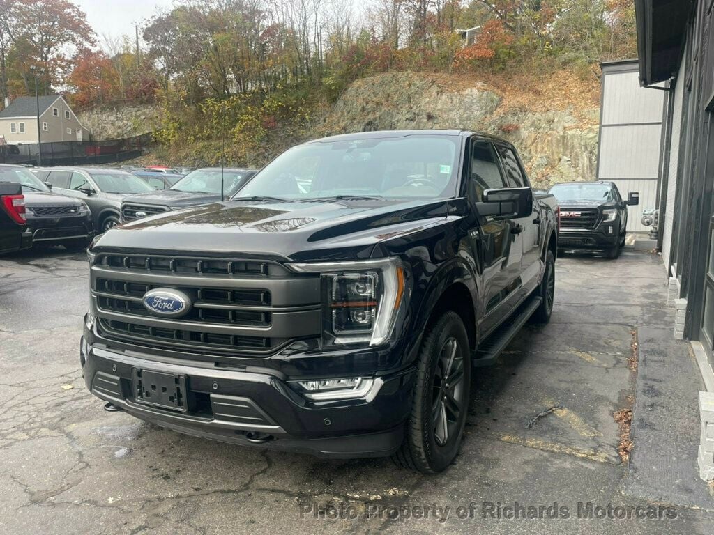 2022 Ford F-150 LARIAT 4WD SuperCrew 5.5' Box - 22650650 - 3