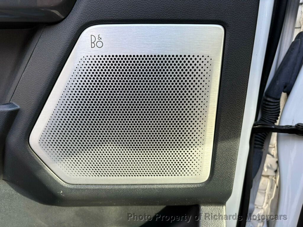 2022 Ford F-150 LARIAT 4WD SuperCrew 5.5' Box - 22836323 - 16