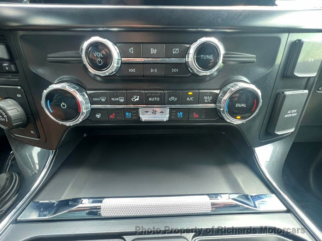 2022 Ford F-150 LARIAT 4WD SuperCrew 5.5' Box - 22882820 - 25