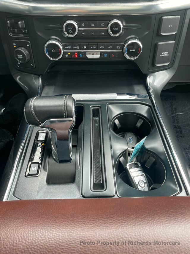 2022 Ford F-150 LARIAT 4WD SuperCrew 5.5' Box - 23003972 - 15