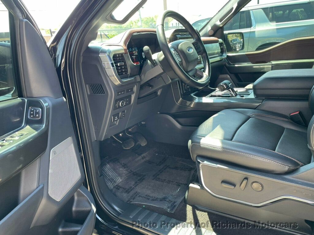 2022 Ford F-150 LARIAT 4WD SuperCrew 5.5' Box - 23053771 - 9