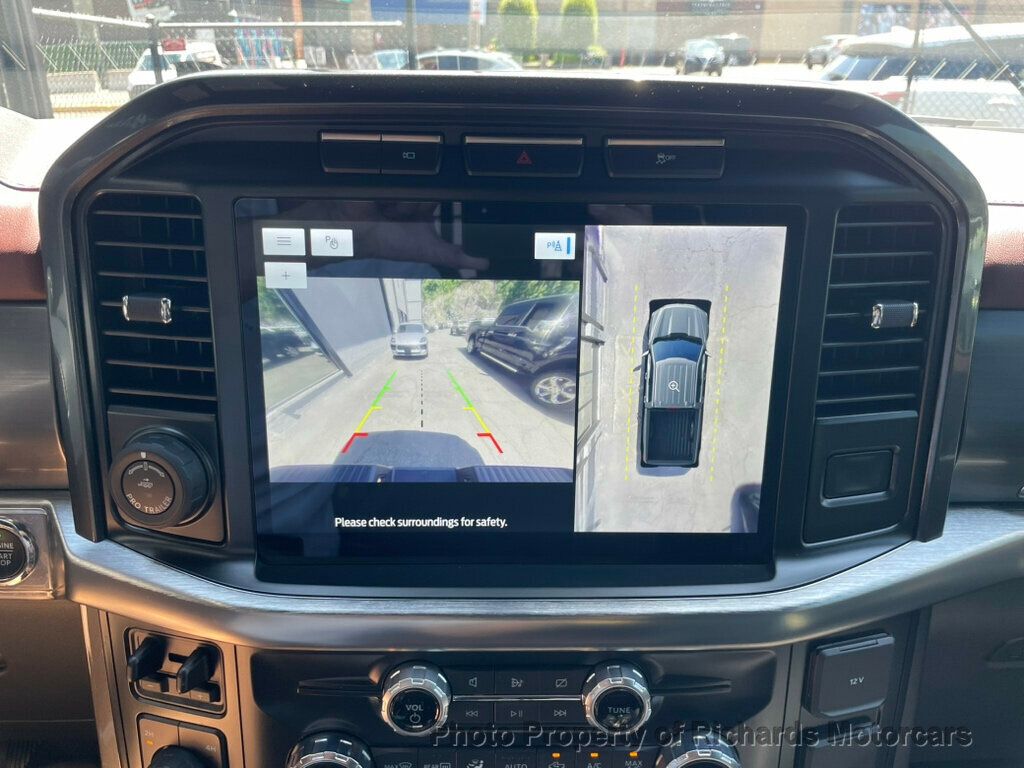 2022 Ford F-150 LARIAT 4WD SuperCrew 5.5' Box - 23053771 - 13