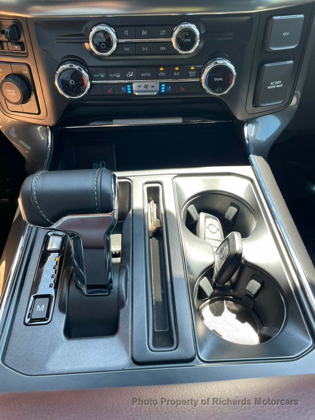 2022 Ford F-150 LARIAT 4WD SuperCrew 5.5' Box - 23053771 - 14
