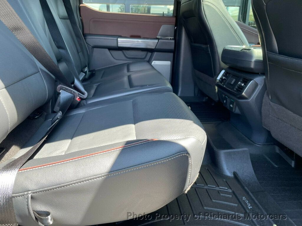 2022 Ford F-150 LARIAT 4WD SuperCrew 5.5' Box - 23053771 - 17