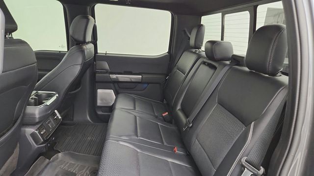 2022 Ford F-150 LARIAT 4WD SuperCrew 5.5' Box - 22950011 - 38