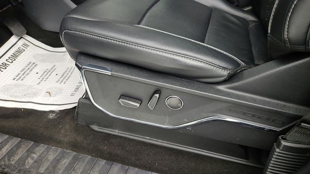 2022 Ford F-150 LARIAT 4WD SuperCrew 5.5' Box - 22950011 - 46