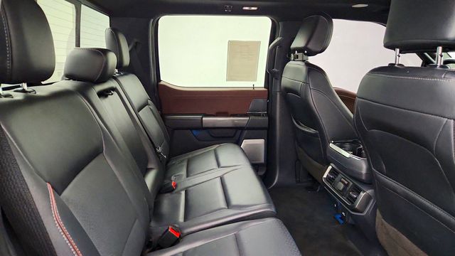 2022 Ford F-150 LARIAT 4WD SuperCrew 5.5' Box w/ 502A, 3.5L EcoBoost & Moonroof - 23044387 - 22