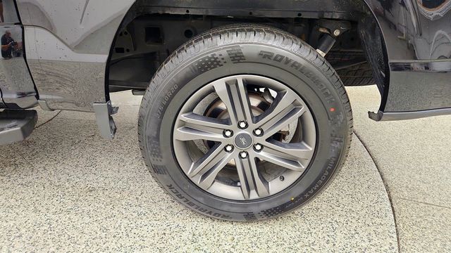 2022 Ford F-150 LARIAT 4WD SuperCrew 5.5' Box w/ 502A, 3.5L EcoBoost & Moonroof - 23044387 - 8