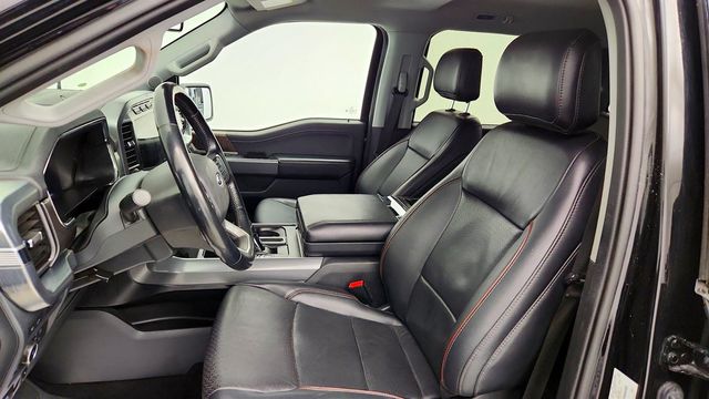 2022 Ford F-150 LARIAT 4WD SuperCrew 5.5' Box w/ PowerBoost Hybrid & FX4 - 23060930 - 18