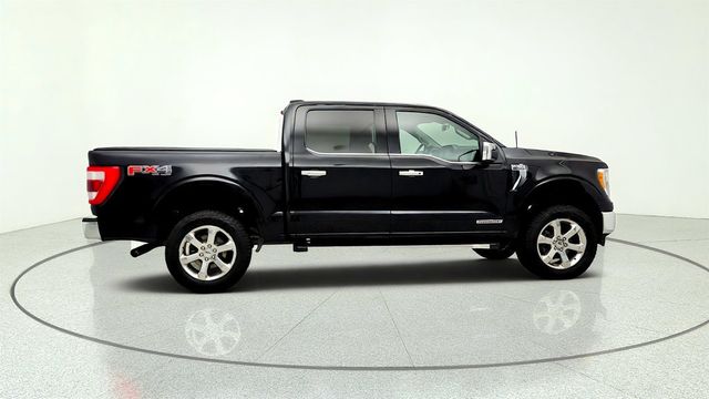 2022 Ford F-150 LARIAT 4WD SuperCrew 5.5' Box w/ PowerBoost Hybrid & FX4 - 23060930 - 3