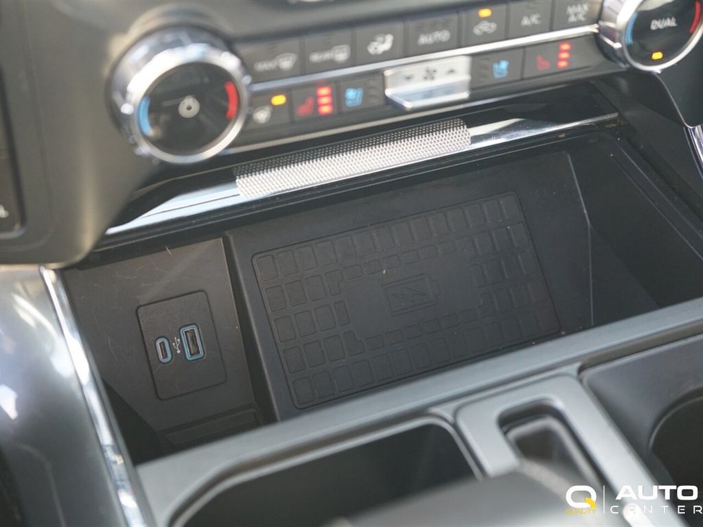 2022 Ford F-150 LARIAT 4WD SuperCrew 6.5' Box - 22983728 - 32