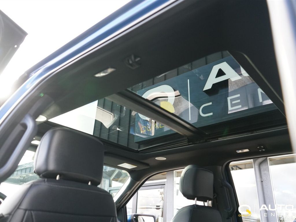 2022 Ford F-150 LARIAT 4WD SuperCrew 6.5' Box - 22983728 - 38