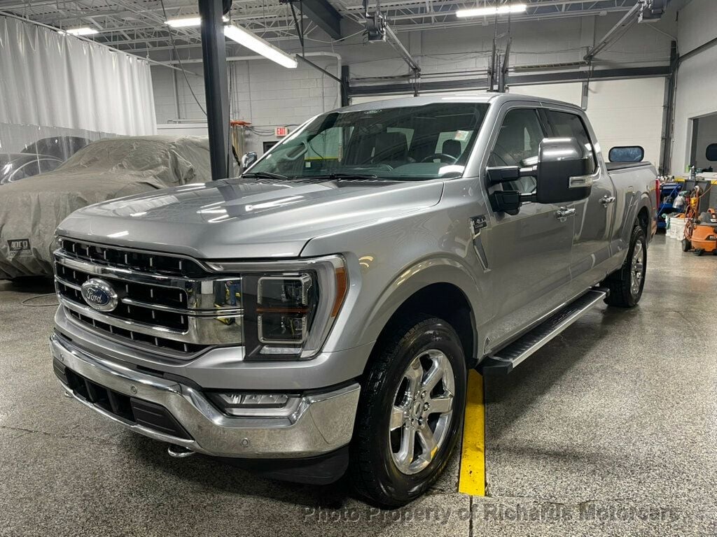 2022 Ford F-150 LARIAT 4WD SuperCrew 6.5' Box - 22790501 - 3