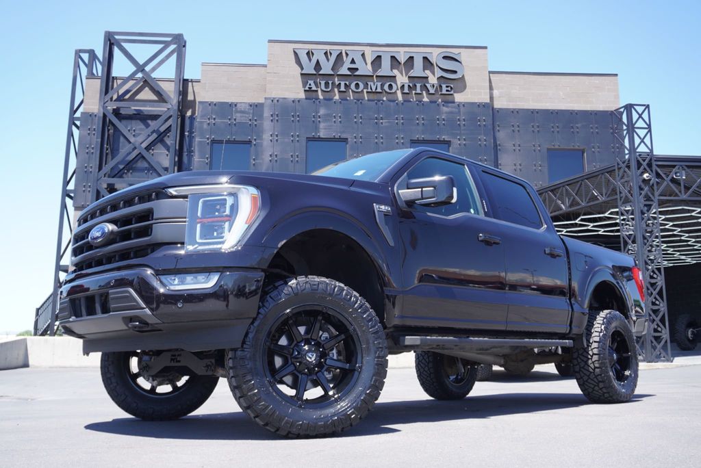 2022 Ford F-150 Lariat FX4 photo 3