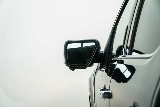 2022 Ford F-150 Limited 4WD SuperCrew 5.5' Box - 22969167 - 13