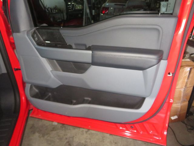 2022 Ford F-150 LOW MILES LOWERED WHIPPLE SUPERCHARGER 1OWNER CUSTOM INTERIOR  - 23036217 - 21