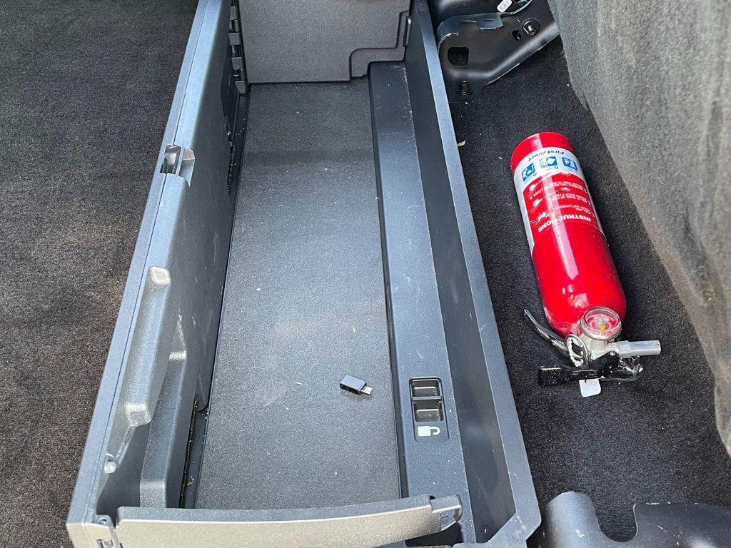 2022 Ford F-150 Platinum 4WD SuperCrew 5.5' Box - 23078568 - 21