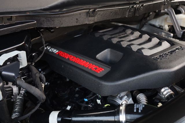 2022 Ford F-150 Raptor - 23060183 - 11