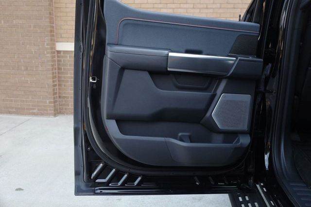 2022 Ford F-150 Raptor - 23060183 - 18