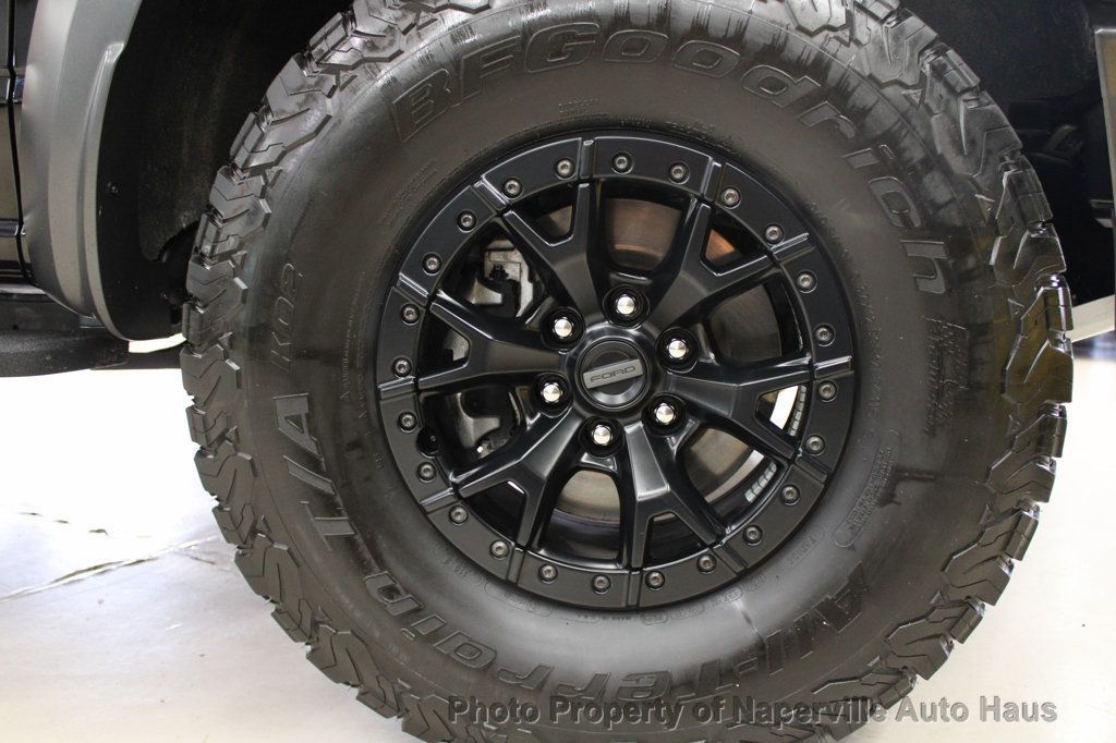 2022 Ford F-150 Raptor photo 10