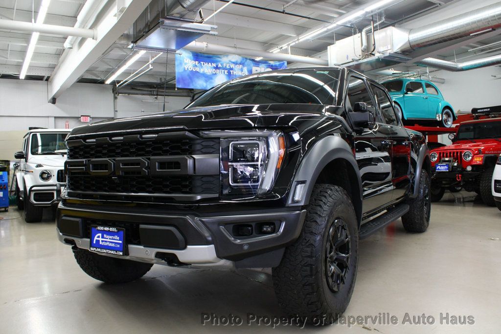 2022 Ford F-150 Raptor photo 2