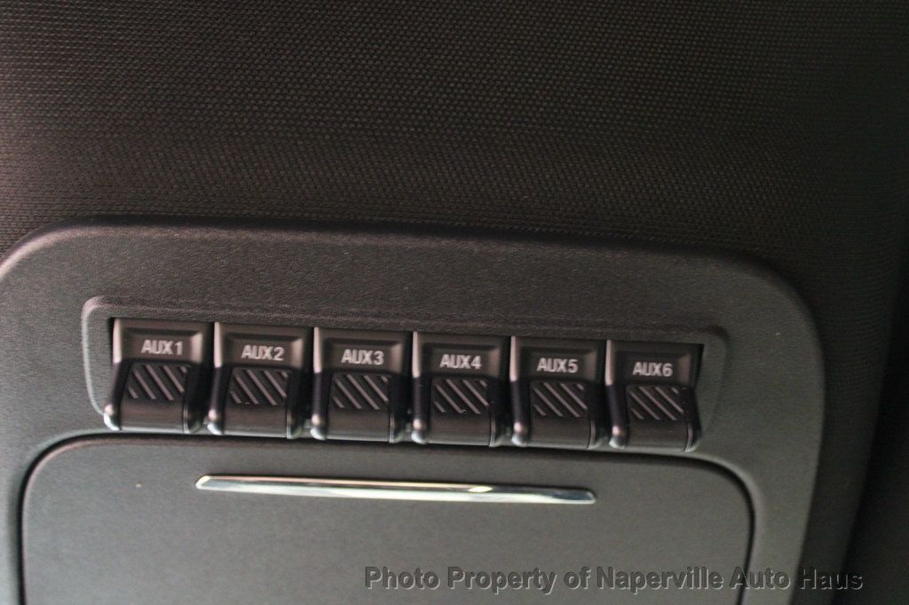 2022 Ford F-150 Raptor photo 37