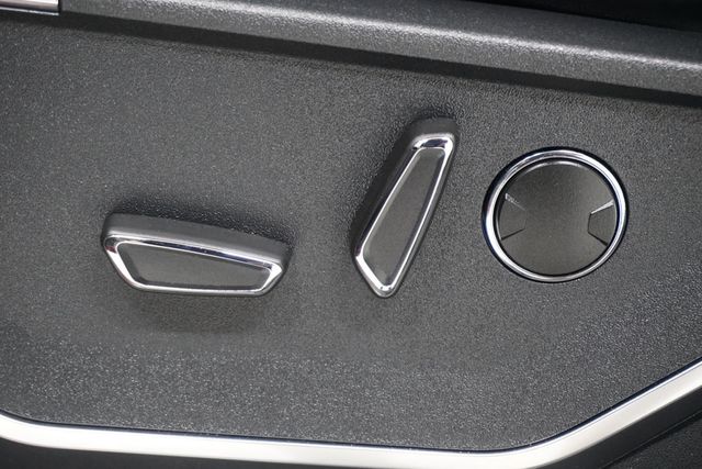 2022 Ford F-150 Raptor 4WD SuperCrew 5.5' Box - 22932226 - 12