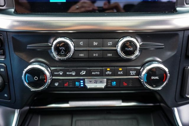 2022 Ford F-150 Raptor 4WD SuperCrew 5.5' Box - 22893895 - 39