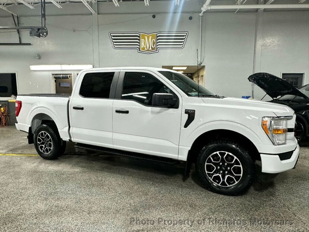 2022 Ford F-150 XL 4WD SuperCrew 5.5' Box - 22769572 - 0