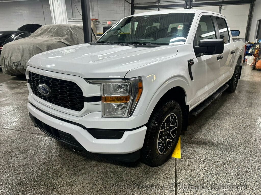 2022 Ford F-150 XL 4WD SuperCrew 5.5' Box - 22769572 - 6