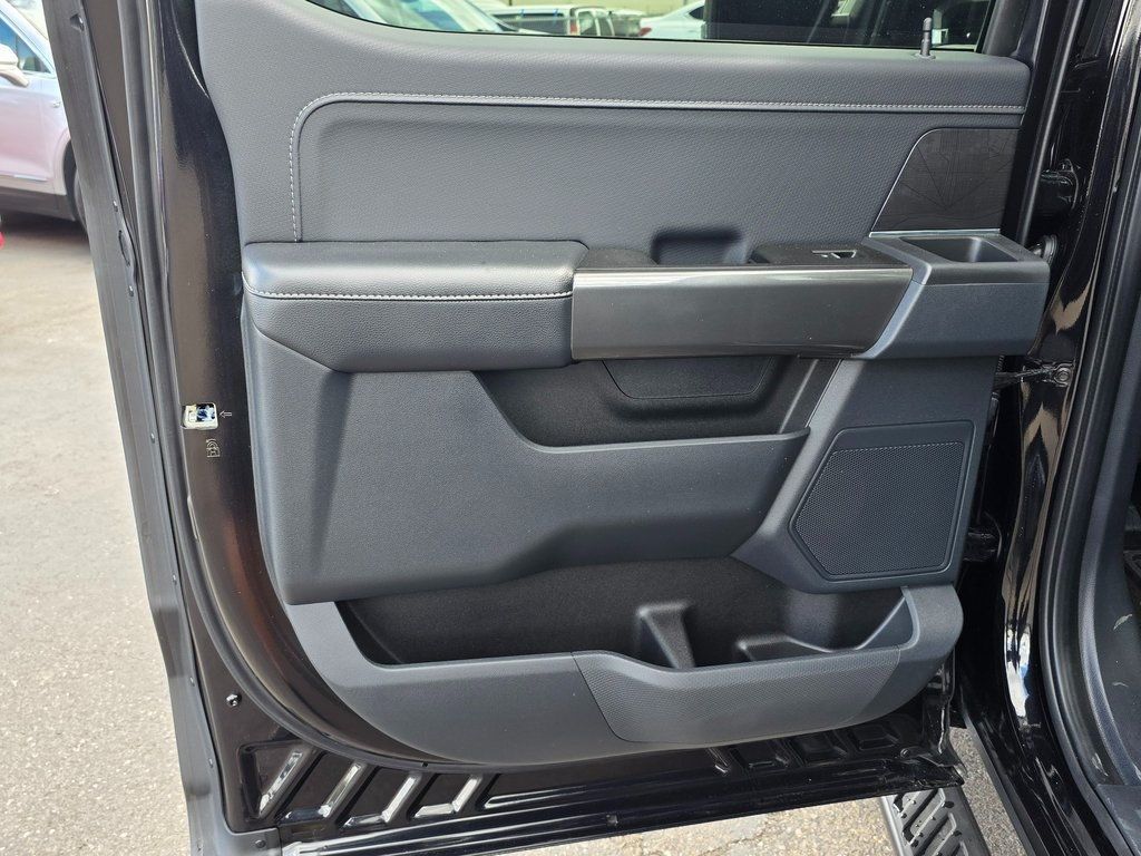 2022 Ford F-150 XLT - 22928358 - 19