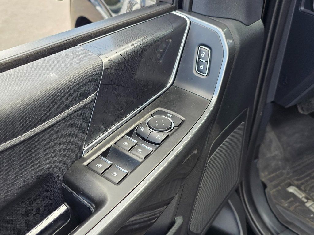 2022 Ford F-150 XLT - 22928358 - 21