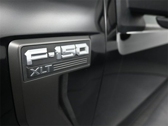 2022 Ford F-150 XLT photo 15