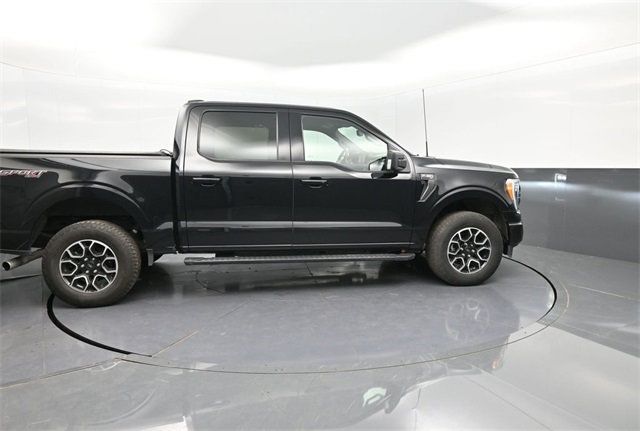2022 Ford F-150 XLT photo 20