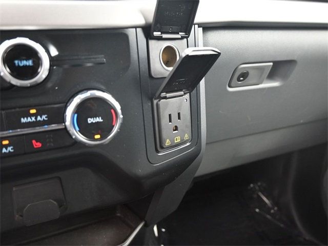 2022 Ford F-150 XLT photo 14